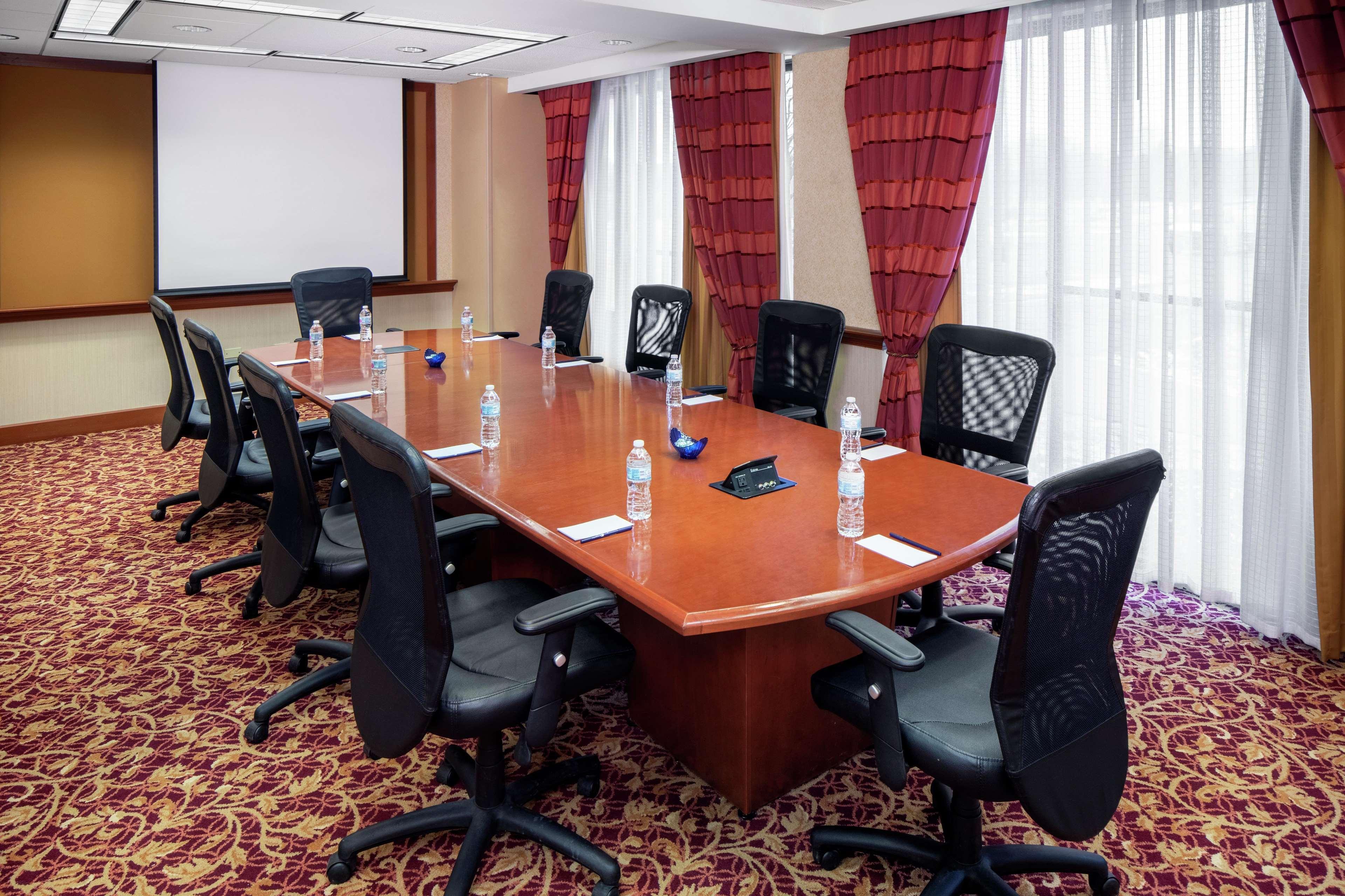 Doubletree By Hilton Cleveland East Beachwood Dış mekan fotoğraf