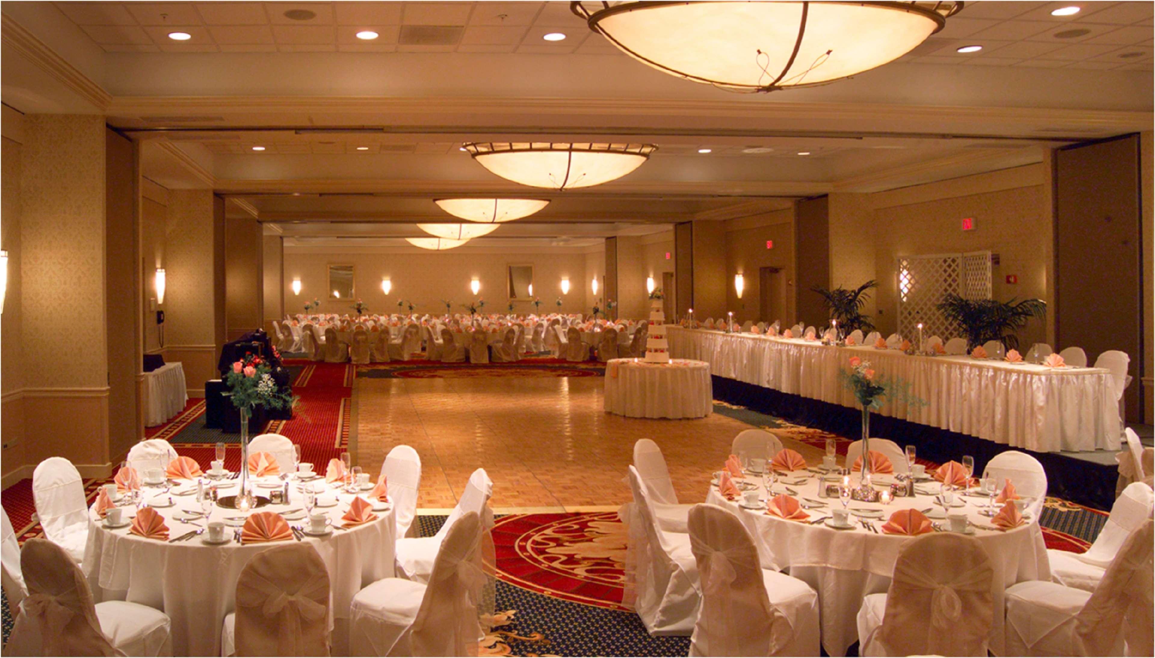Doubletree By Hilton Cleveland East Beachwood Dış mekan fotoğraf